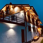 Alm Seasons Premium & Saalbach-Hinterglemm