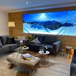 Alm Seasons Premium & Homestay szállás *