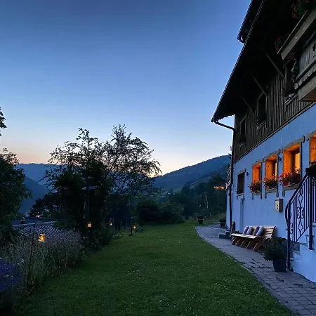 Alm Seasons Premium & ザールバッハ・ヒンターグレム