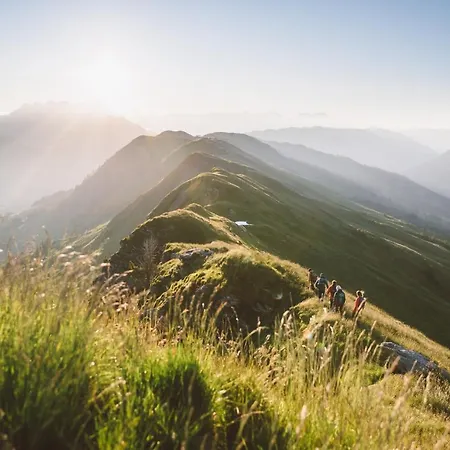 Δωμάτια σε οικογενειακή κατοικία Alm Seasons Premium & Σάαλμπαχ-Χίντεργκλεμ
