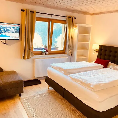 Alm Seasons Premium &