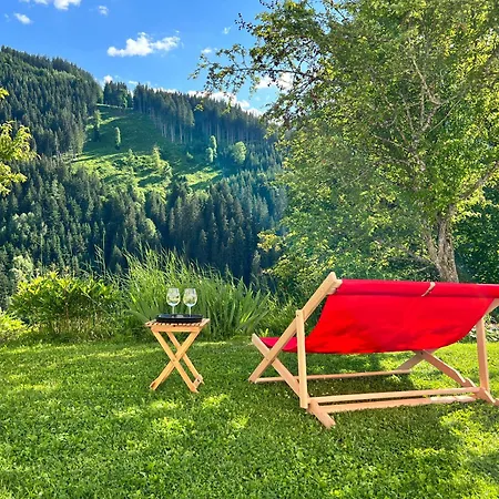Alm Seasons Premium & Séjour chez l'habitant *