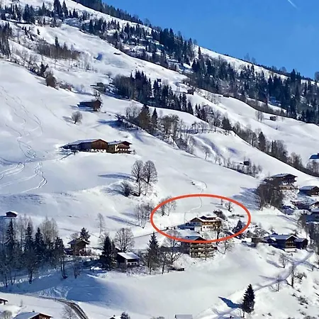 Séjour chez l'habitant Alm Seasons Premium & *