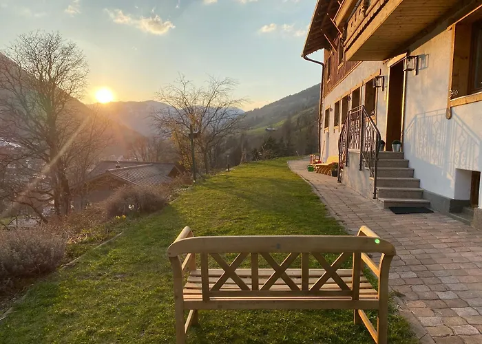 Alm Seasons Premium & Rum i privatbostad Saalbach-Hinterglemm