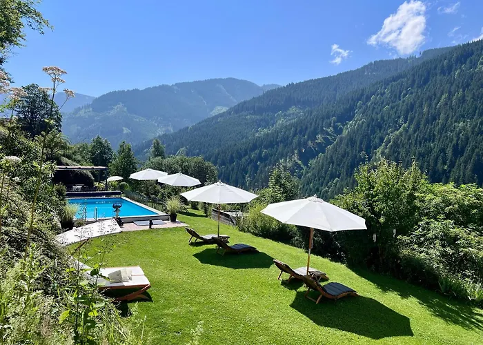 Δωμάτια σε οικογενειακή κατοικία Alm Seasons Premium & *